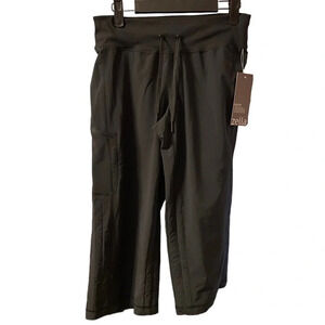 NWT ZELLA CROPPED ACTIVE PANTS